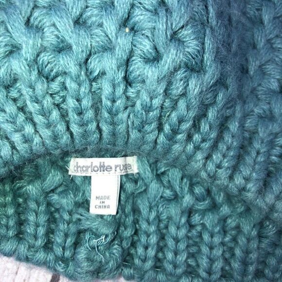 Juicy couture infinity scarf Charlotte Russe hat - Picture 5 of 5